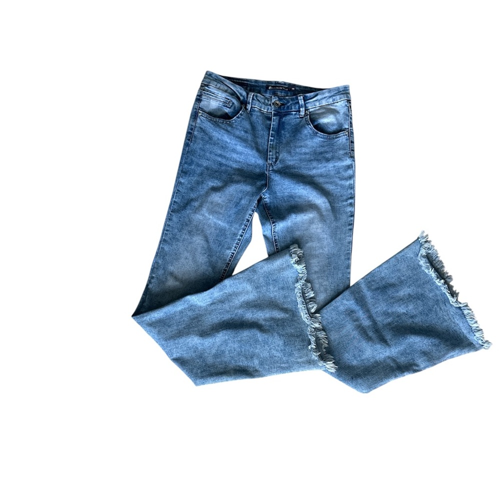 Tractr Blu Flare Jeans NWOT